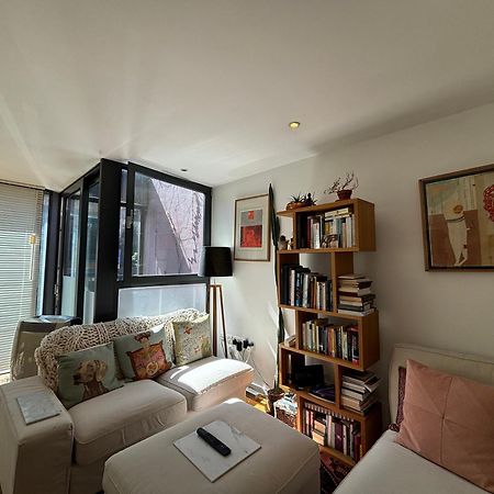 Artistic 1Bd Flat In The Heart Of Hackney Apartment ลอนดอน ภายนอก รูปภาพ