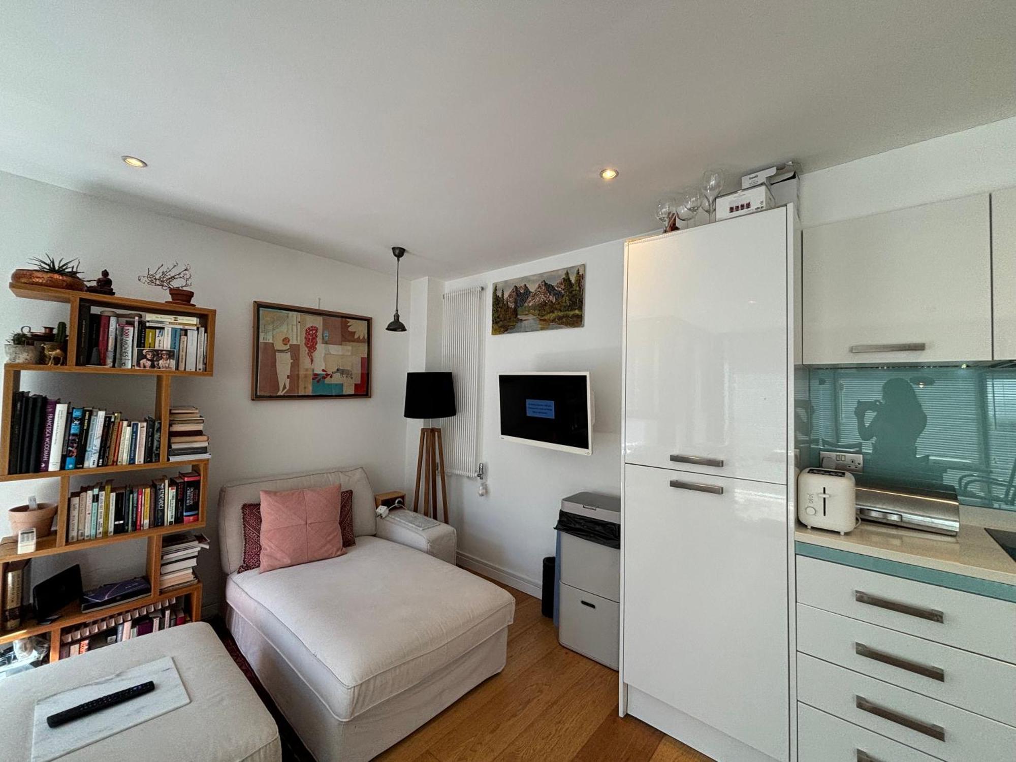 Artistic 1Bd Flat In The Heart Of Hackney Apartment ลอนดอน ภายนอก รูปภาพ